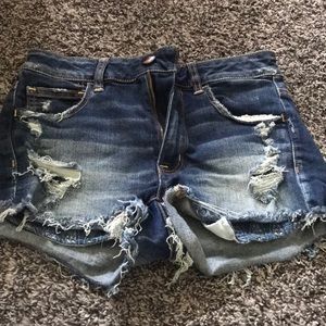 American eagle denim shorts, medium wash size 6